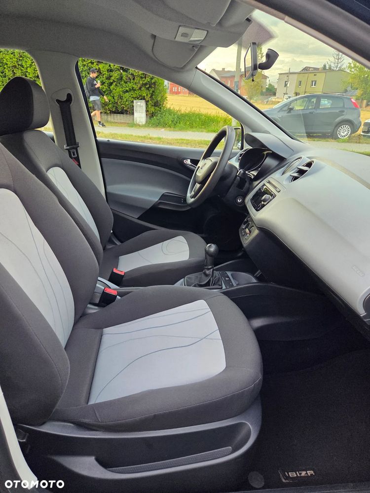 Seat Ibiza 1.4 16V Reference - 11