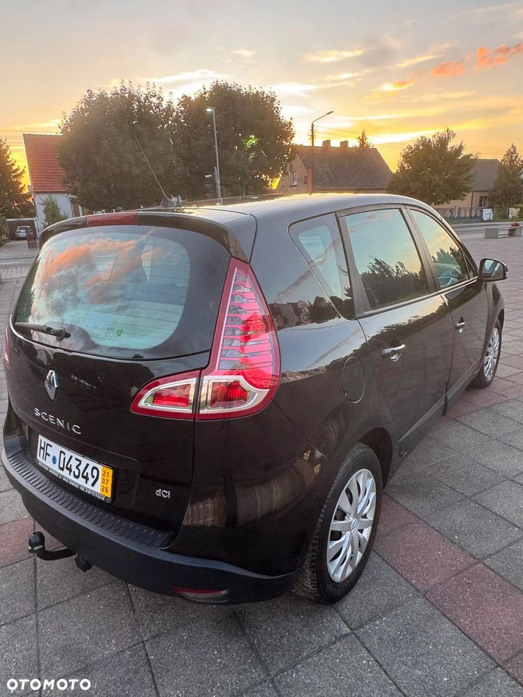 Renault Scenic 1.5 dCi Confort Authentique - 12
