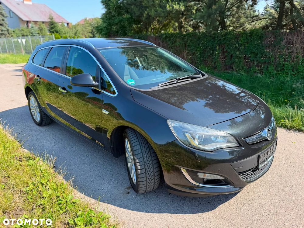 Opel Astra 2.0 CDTI Cosmo S&S - 2