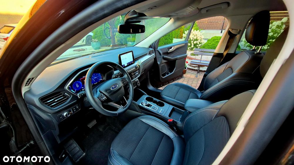 Ford Kuga 1.5 EcoBlue FWD Titanium X - 11