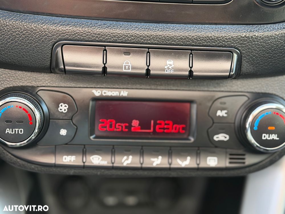 Kia Ceed 1.6 CRDi 128 97g Edition 7 - 17