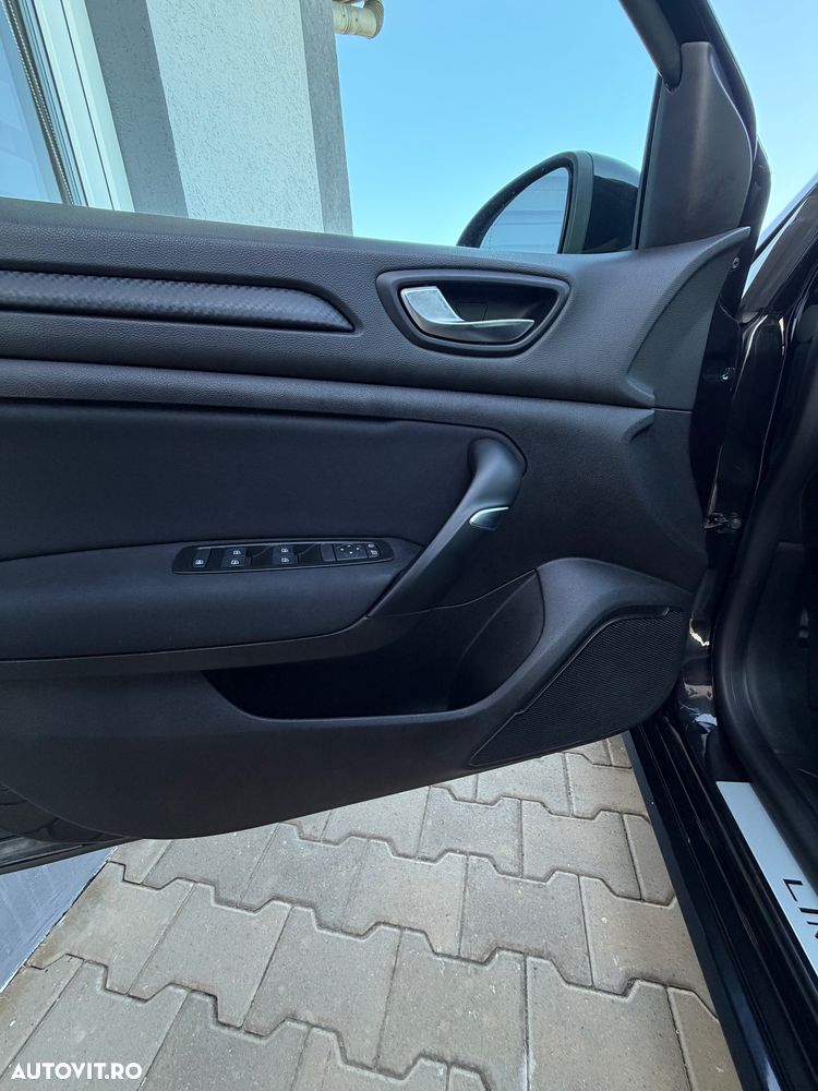 Renault Megane TCe GPF Limited - 11