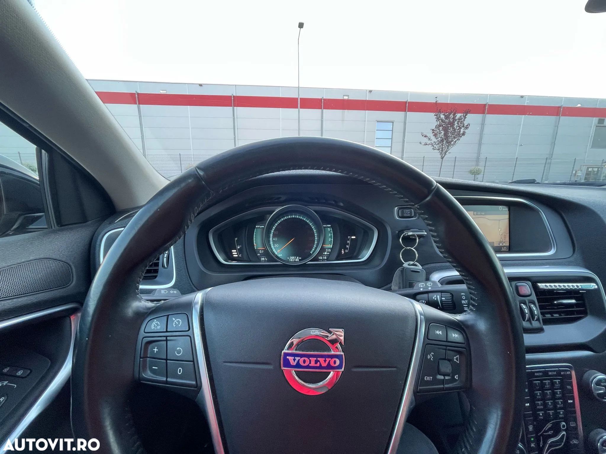 Volvo V40 Cross Country D2 Powershift Momentum - 15