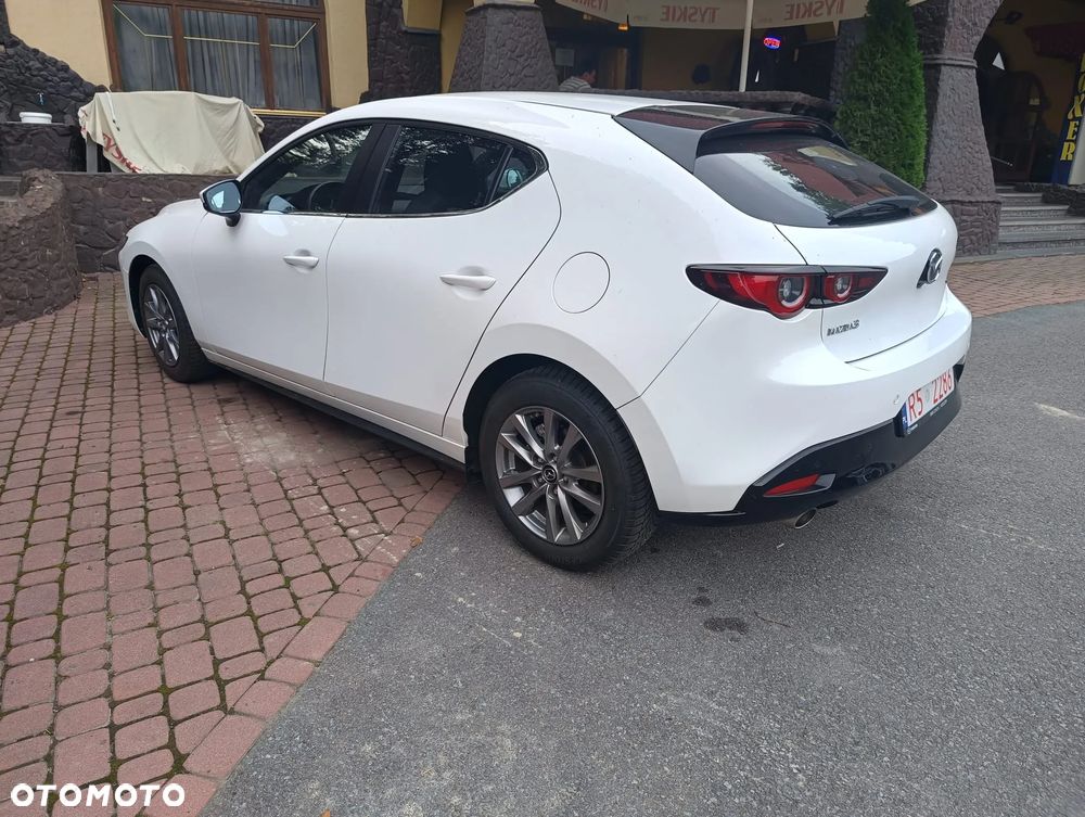 Mazda 3 - 4