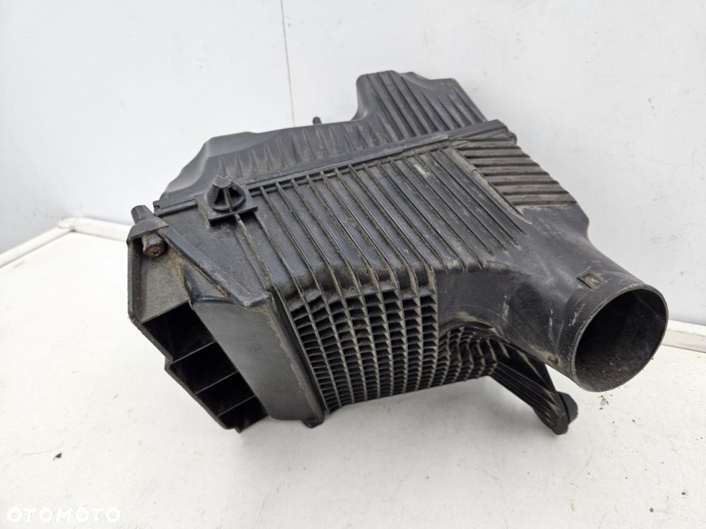 Obudowa filtra powietrza Renault MEGANE 2 II SCENIC 2 II 1.9dci  8200545280 4610085903 - 9