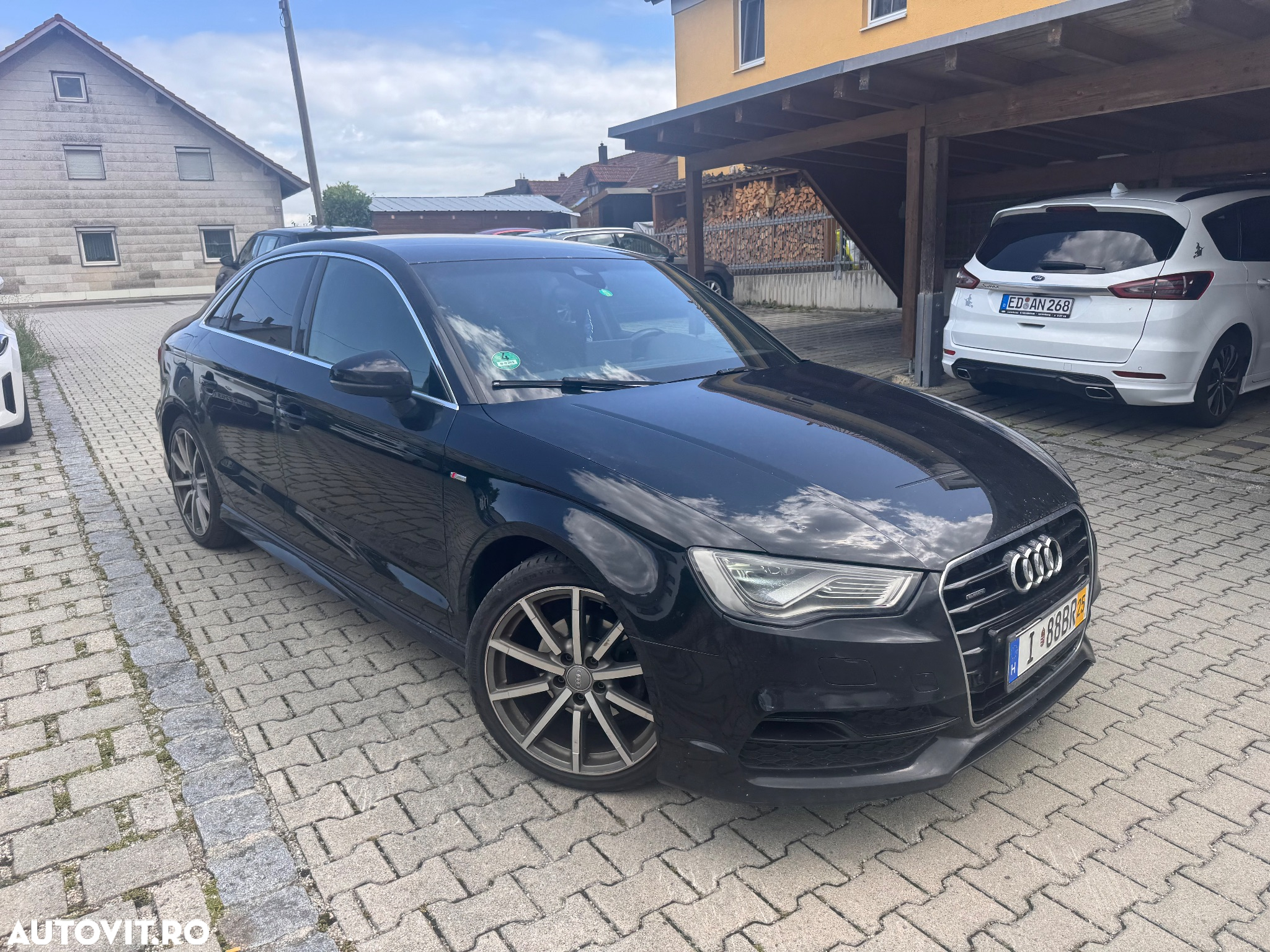 Audi A4 2.0 TDI DPF clean diesel quattro S line Sportpaket - 2