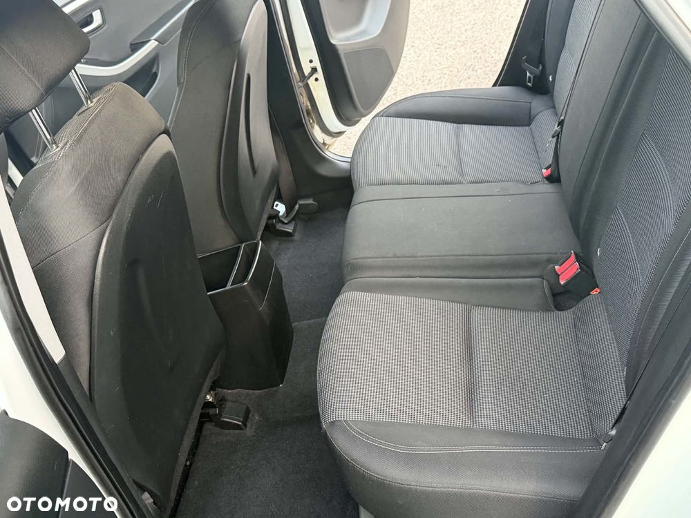 Hyundai i30 1.4 BlueDrive Classic - 5