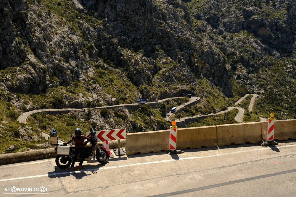 Moto Guzzi V85 V85TT Travel E4 + 5000€ acessórios - 29