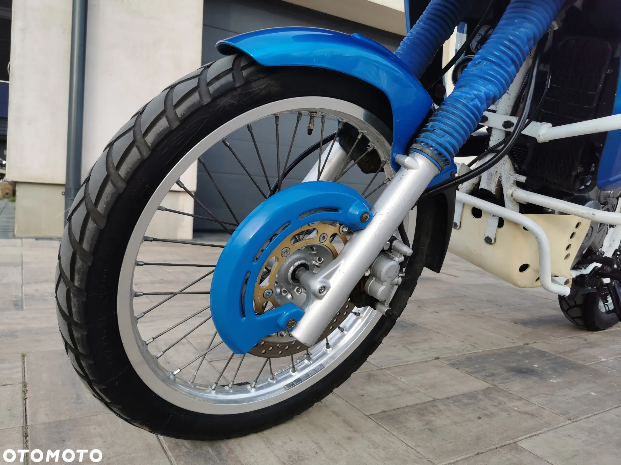 Suzuki DR - 11