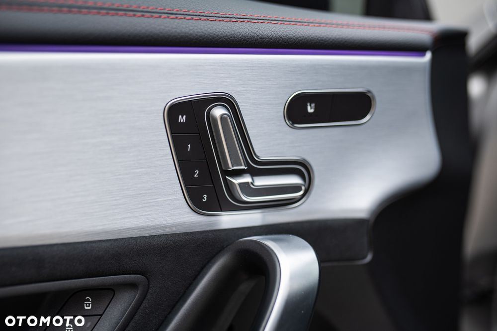 Mercedes-Benz CLA AMG 45 S 4-Matic 8G-DCT - 22
