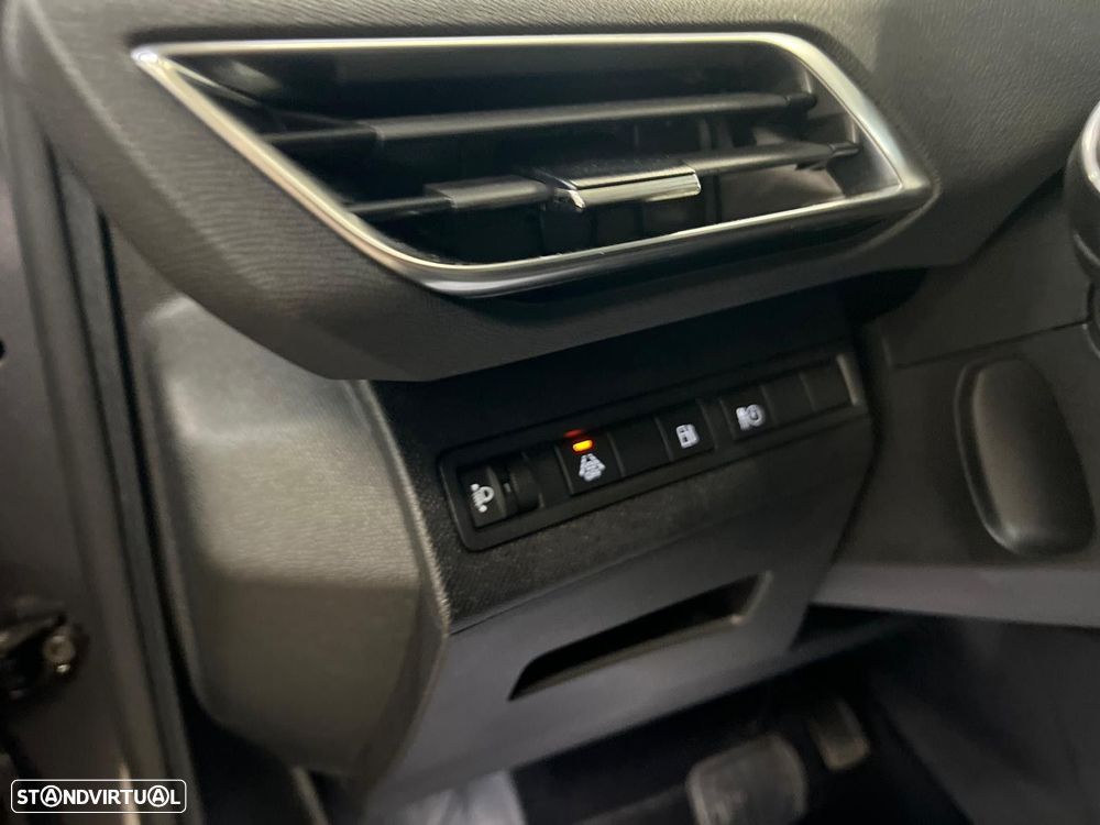 Peugeot 3008 1.6 Hybrid Allure Pack e-EAT8 - 22