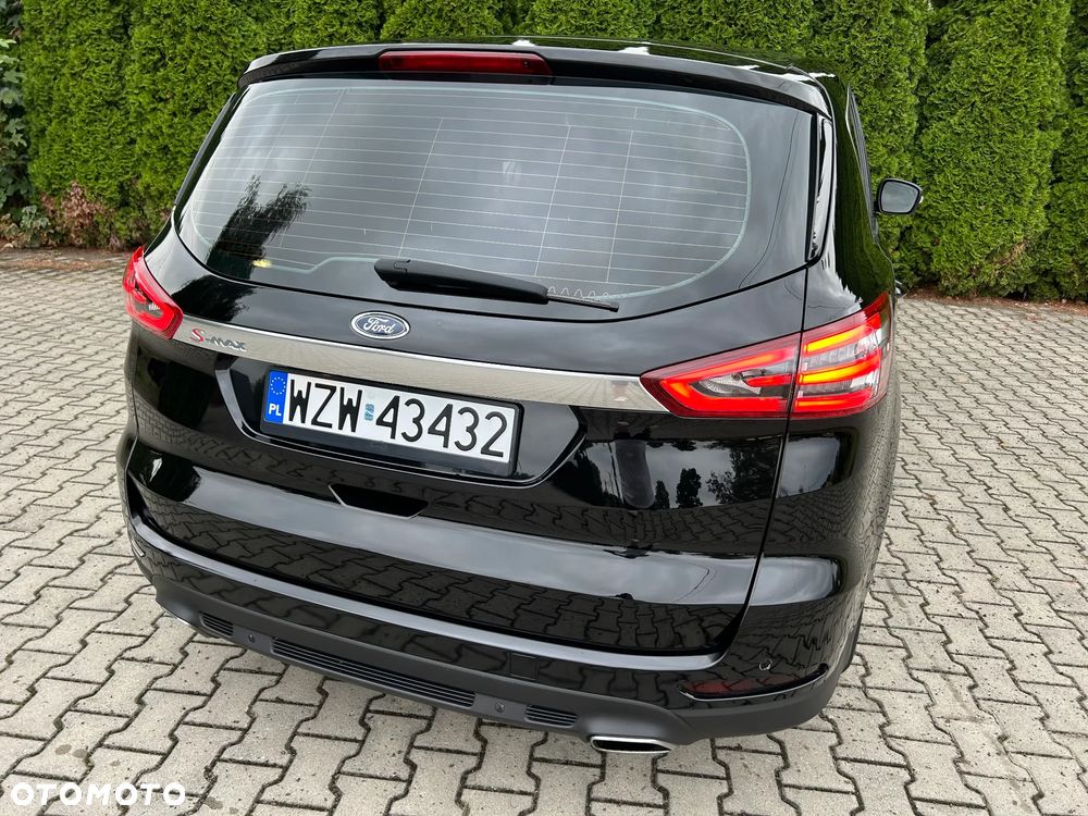 Ford S-Max 2.0 TDCi Titanium PowerShift - 15