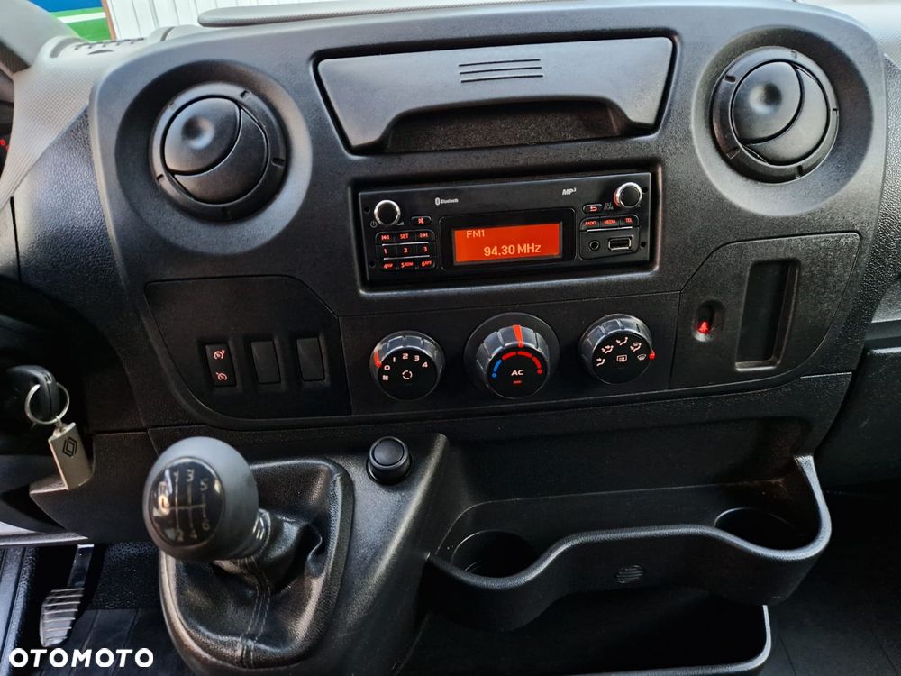Renault Master - 18