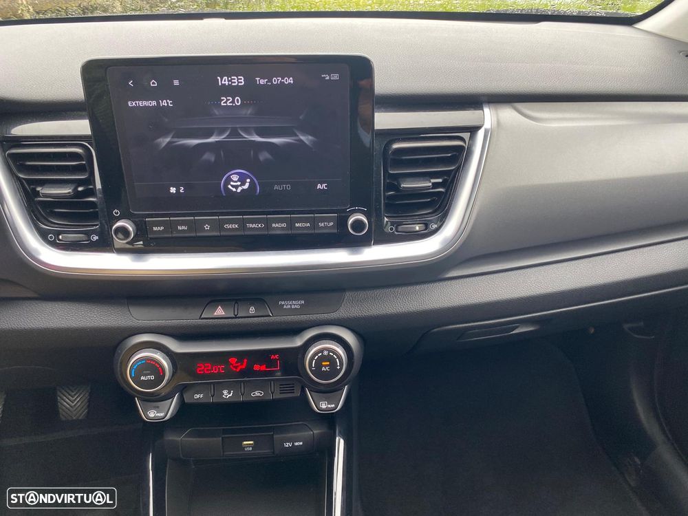 Kia Stonic 1.2 MPi Vibe - 33