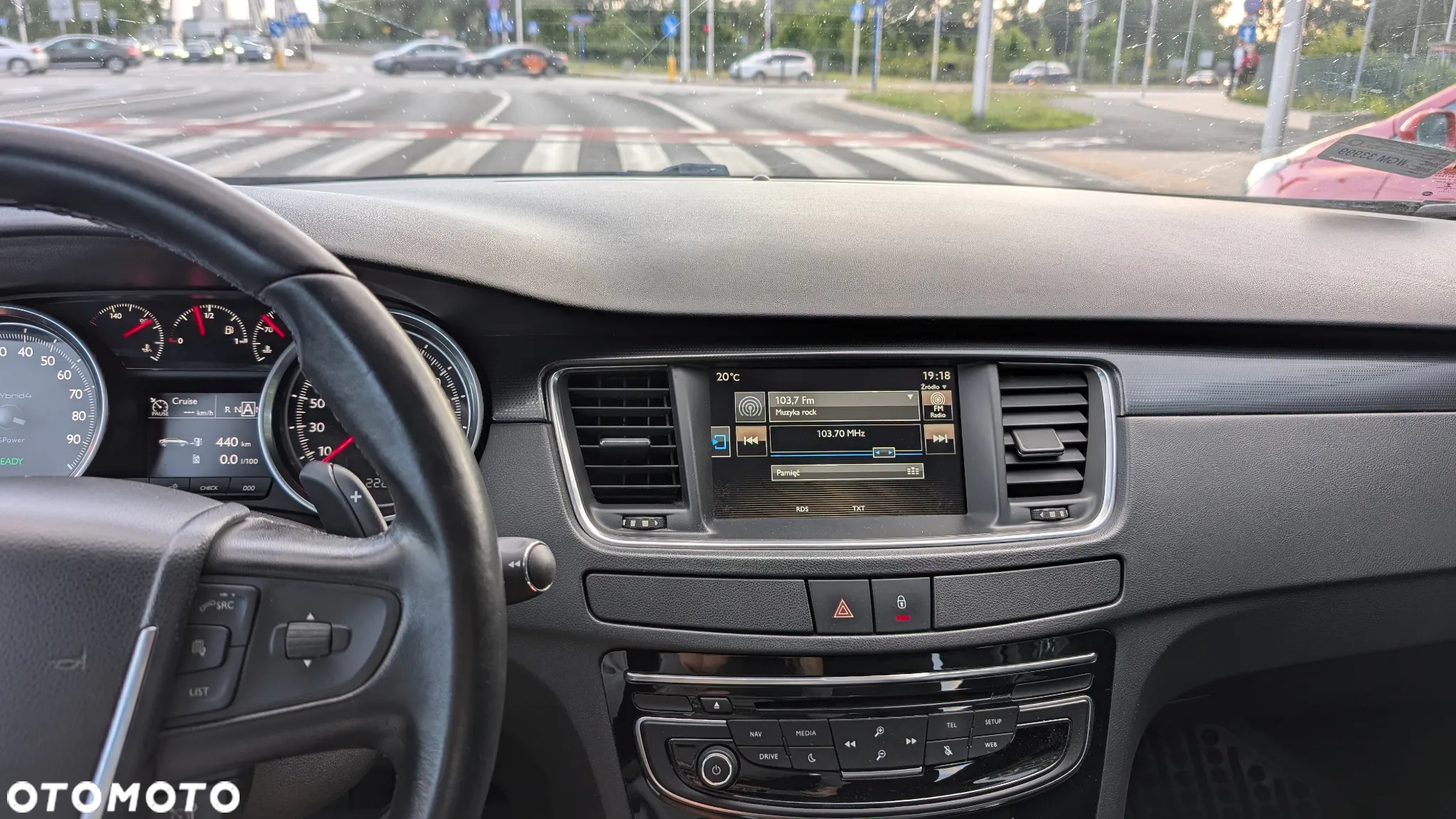 Peugeot 508 RXH 2.0 HDi HYbrid4 - 10