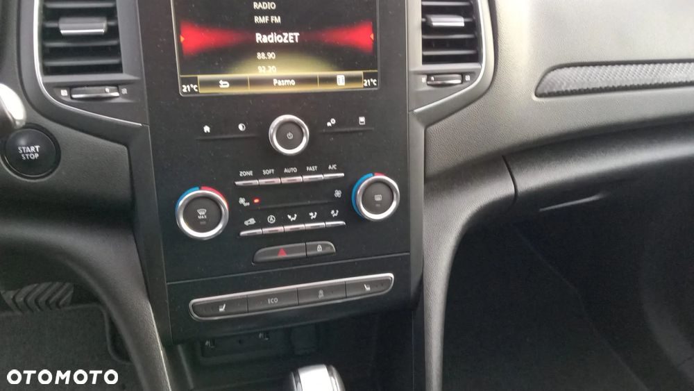 Renault Megane ENERGY TCe 140 EDC LIMITED - 9