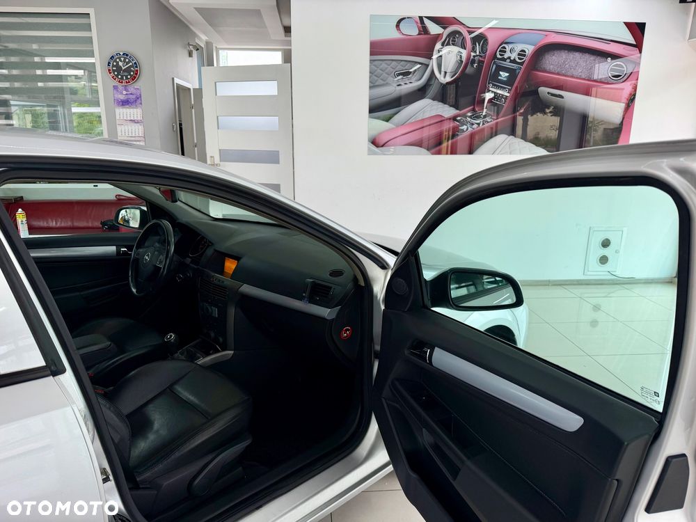 Opel Astra 1.6 Easytronic Cosmo - 22