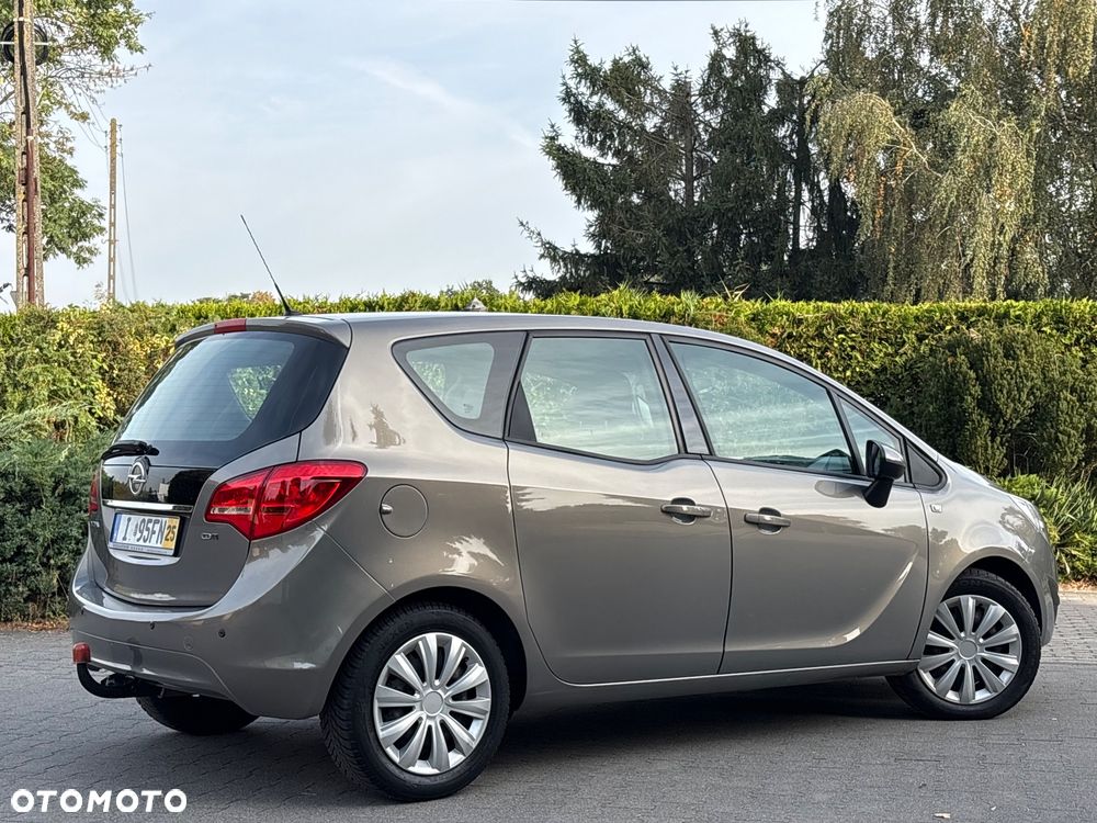 Opel Meriva - 10