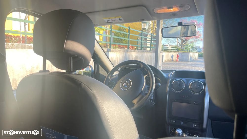 Dacia Duster 1.2 TCe Prestige - 11