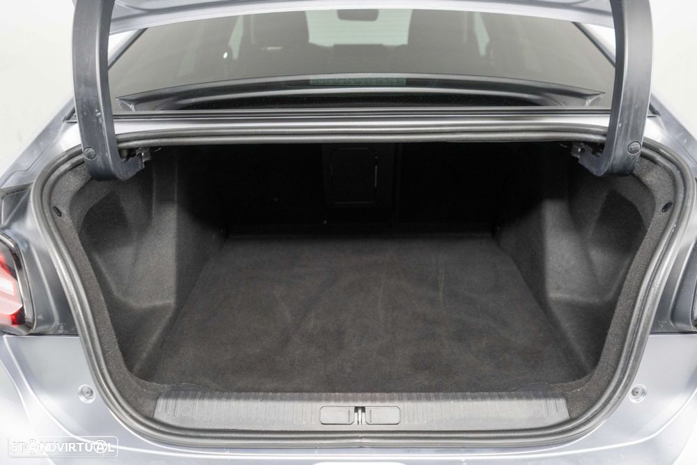 Citroën C4 X 1.2 PureTech Shine Pack EAT8 - 11