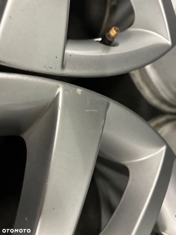Alufelgi Skoda Kodiaq, Karoq, Superb III 18 cali 5x112 4szt. - 15