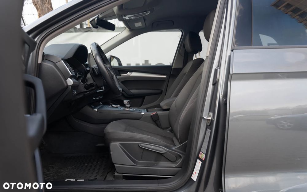 Audi Q5 35 TDI mHEV S tronic - 32