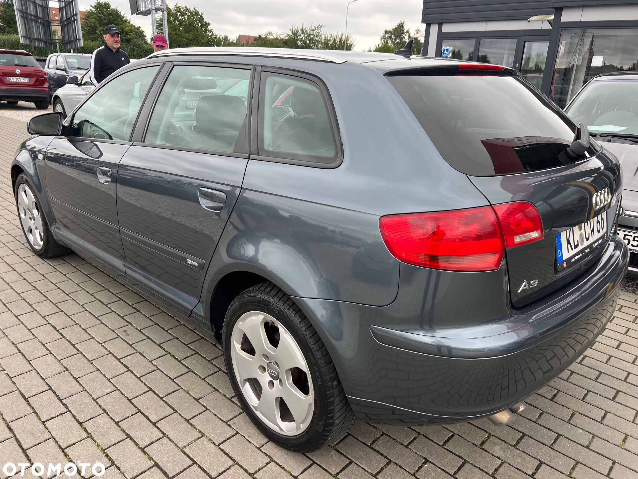 Audi A3 2.0 TDI Sportback DPF S line Sportpaket - 4