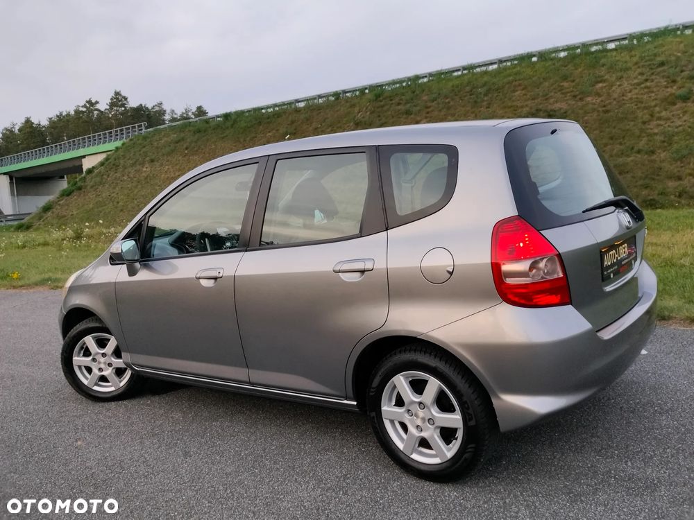 Honda Jazz 1.4 CVT ES - 9
