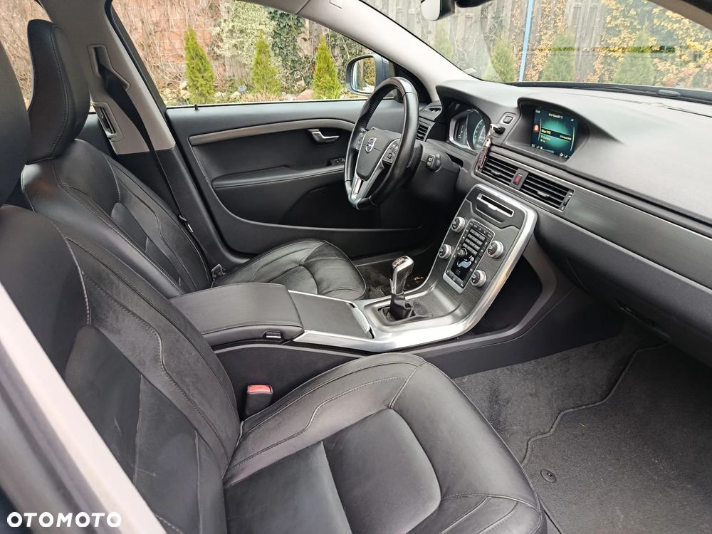 Volvo V70 D4 Drive-E Dynamic Summum - 17