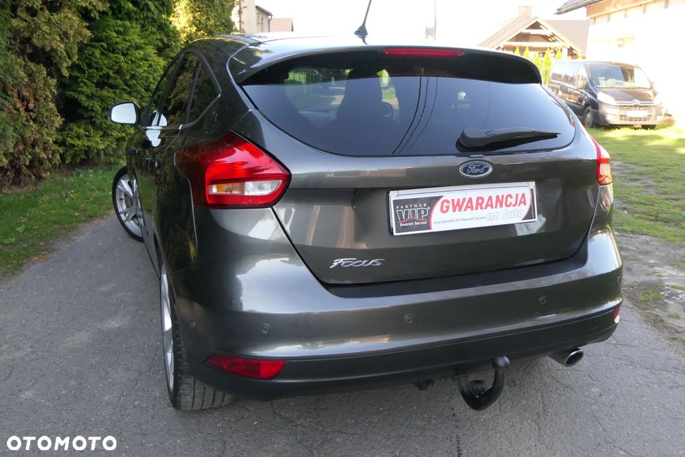 Ford Focus 2.0 EcoBlue Titanium - 10