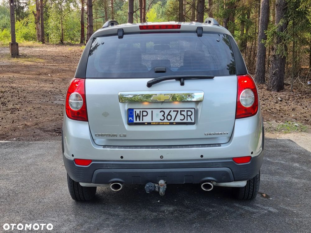 Chevrolet Captiva 2.4 2WD 5 Sitzer LS - 9