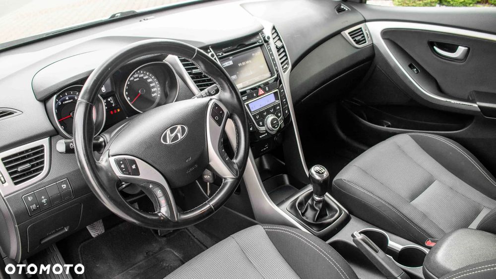 Hyundai i30 1.4 Premium - 12