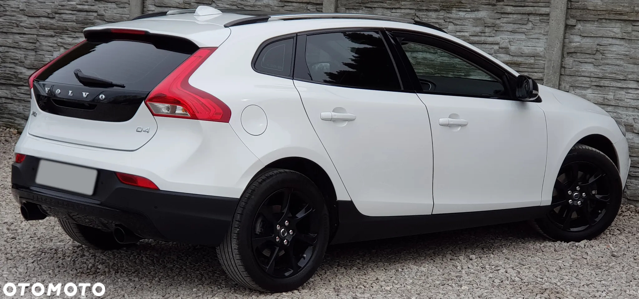 Volvo V40 Cross Country - 6