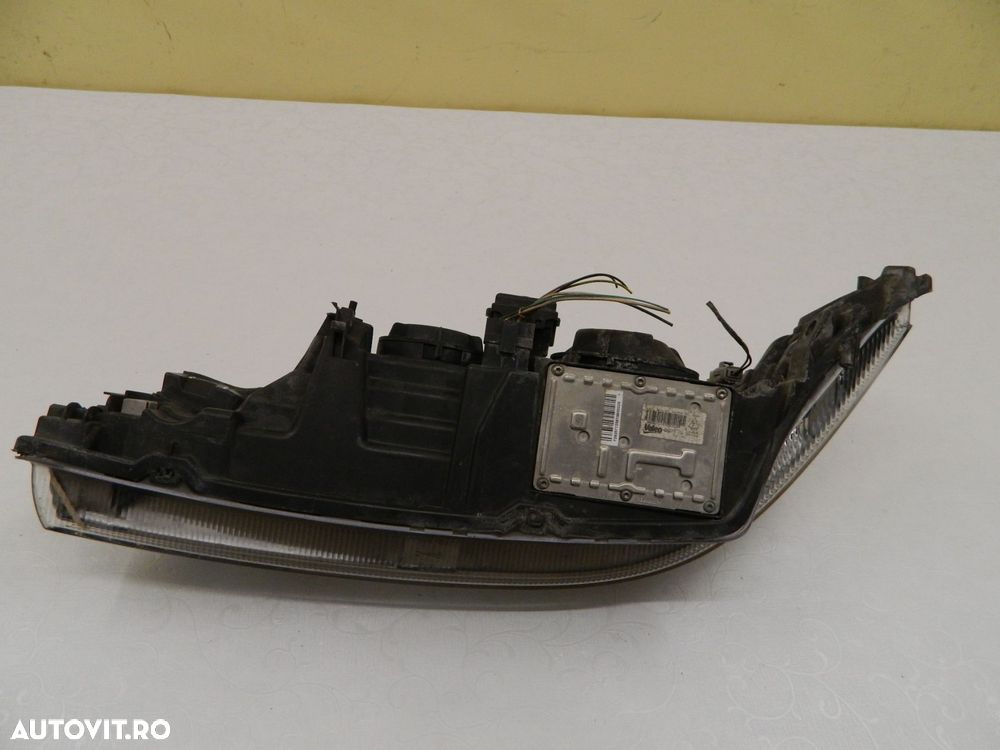 Far dreapta Renault Laguna 2 Xenon, 2001, 2002, 2003, 2004, 2005. - 5