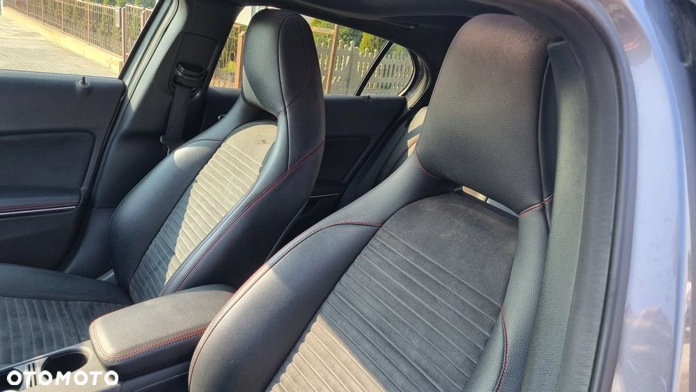 Mercedes-Benz GLA 200 (CDI) d 7G-DCT AMG Line - 25