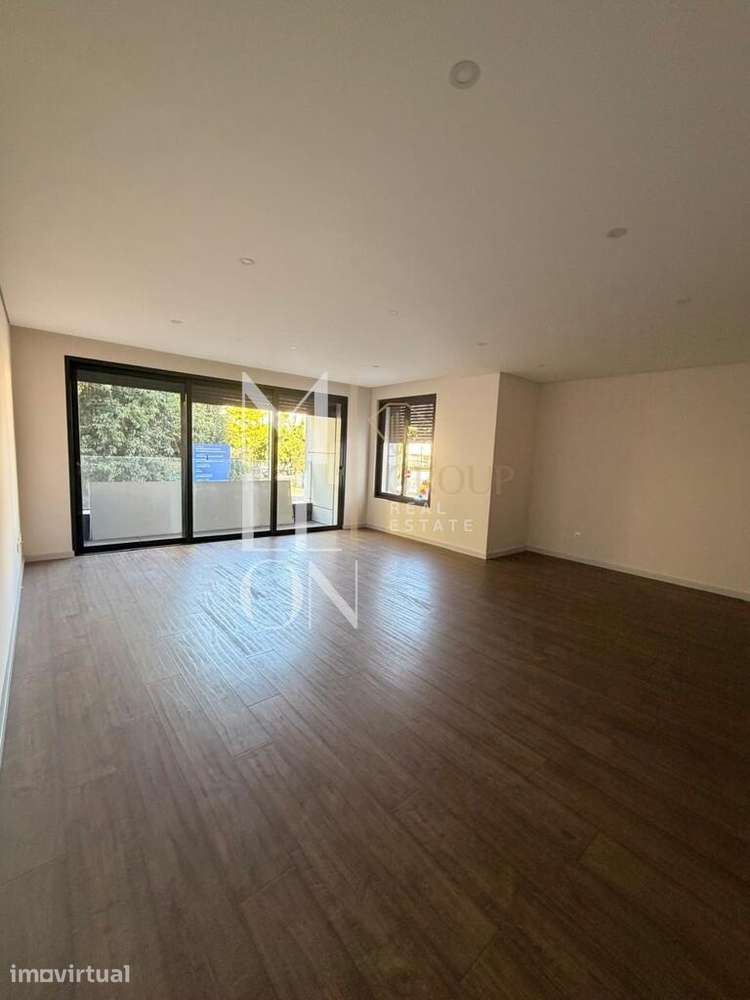 Apartamento T3 novo junto à Rotunda da Boavista/Porto - Grande imagem: 3/106