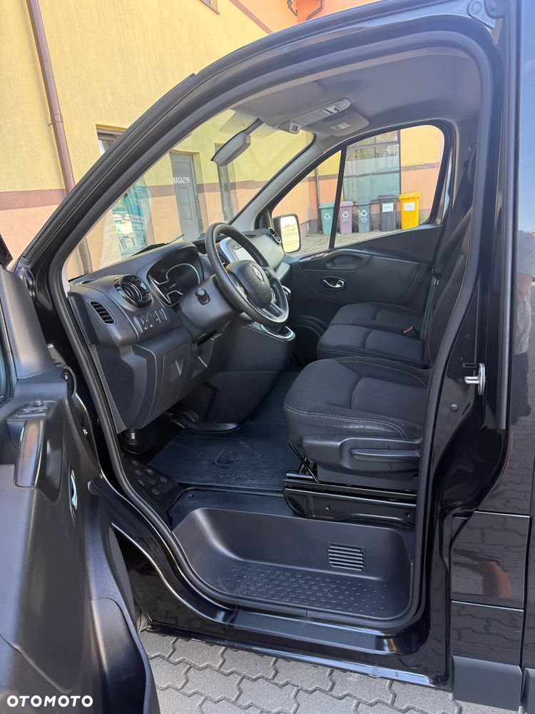 Renault TRAFIC - 9