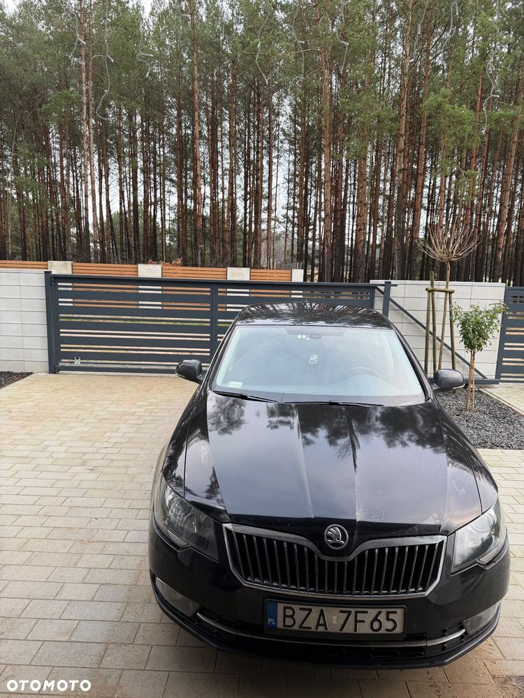 Skoda Superb 2.0 TDI Elegance - 2