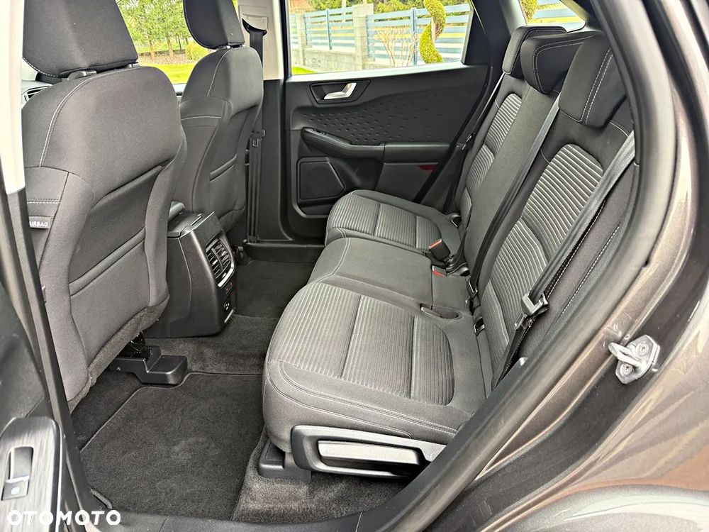 Ford Kuga 2.5 Duratec PHEV TITANIUM - 23