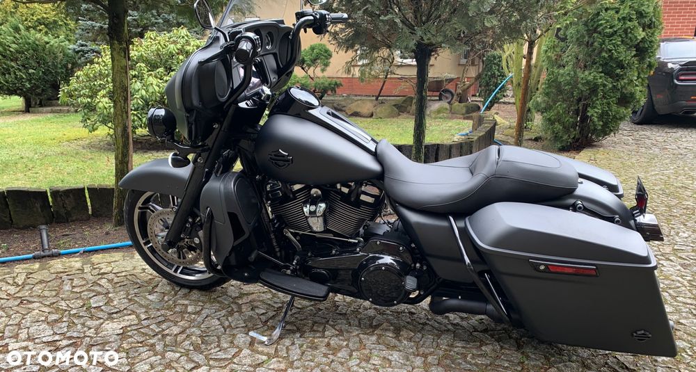Harley-Davidson Touring Street Glide - 15