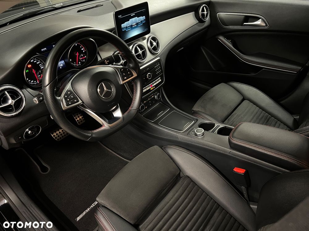 Mercedes-Benz CLA 200 7G-DCT AMG Line - 21