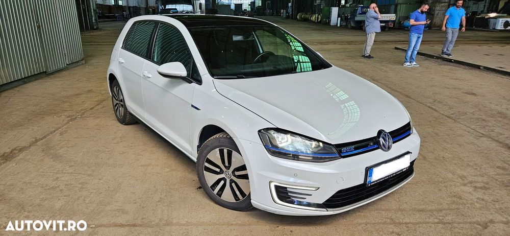 VOLKSWAGEN Golf 2015 — imagine 9