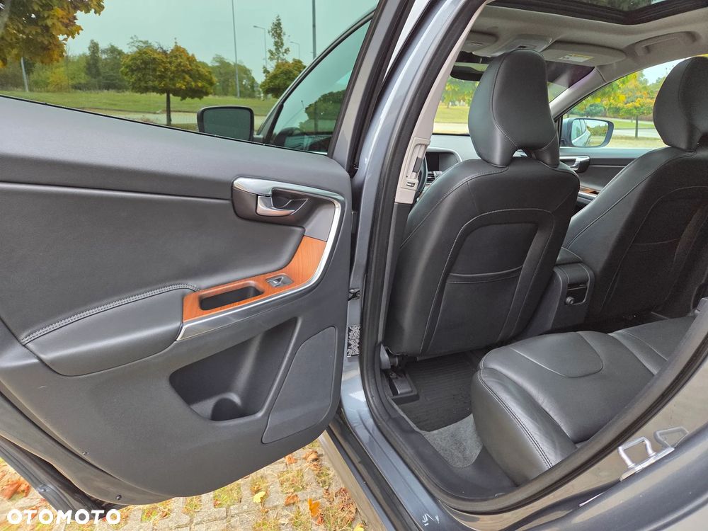 Volvo XC 60 T5 Geartronic Linje Inscription - 25