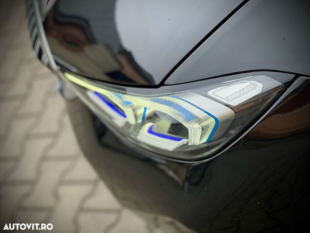 BMW Seria 3 320i Aut. M Sport - 17