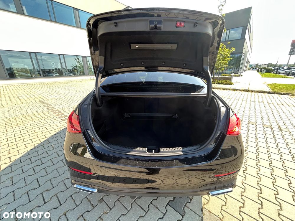 Mercedes-Benz Klasa C 300 d mHEV Avantgarde - 15