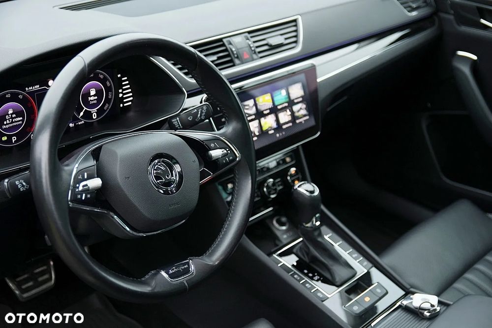 Skoda Superb 2.0 TDI SCR L&K DSG - 25