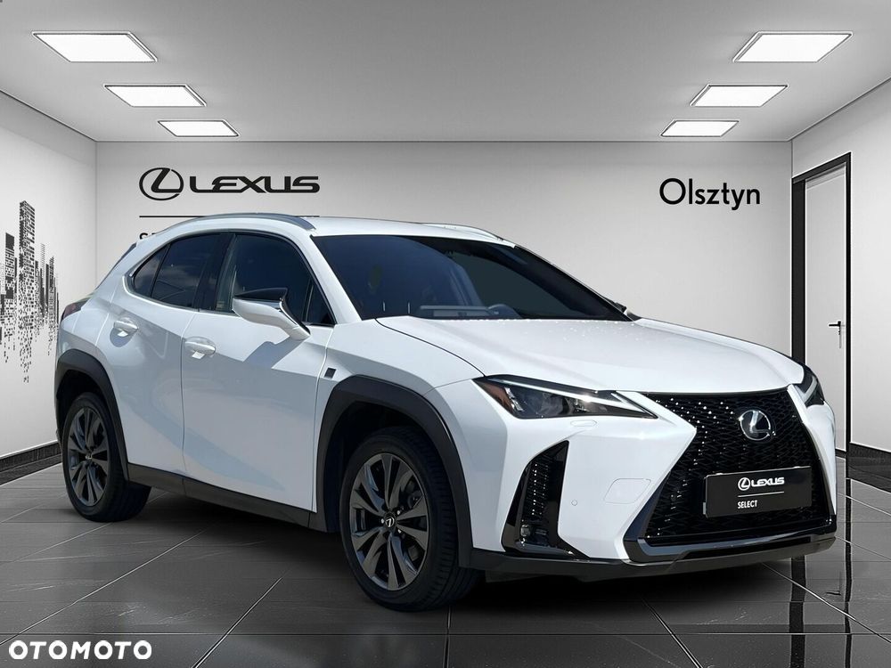 Lexus UX 300h F Sport Design - 8