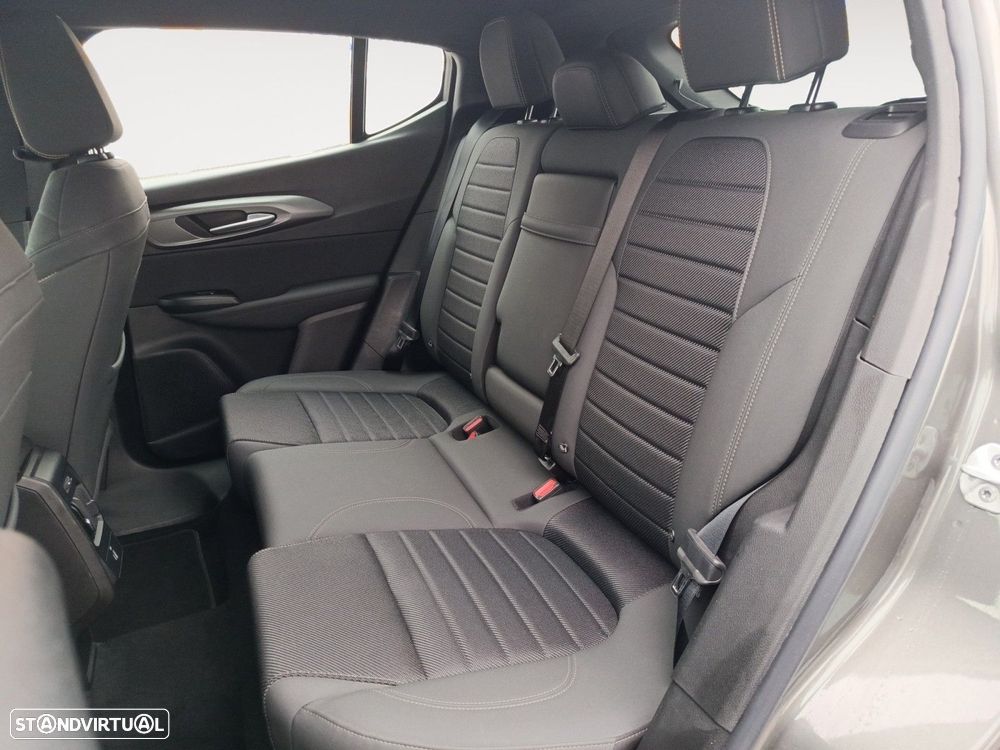 Alfa Romeo Tonale 1.5 Hybrid Ti - 13