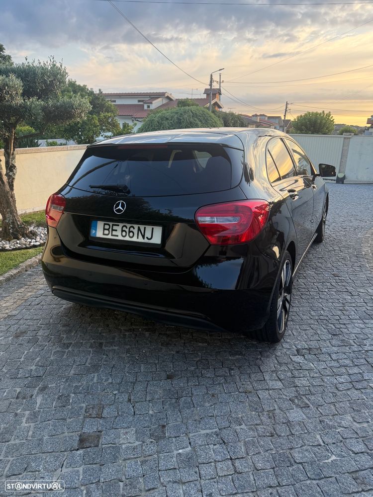 Mercedes-Benz A 180 CDI (BlueEFFICIENCY) 7G-DCT - 3