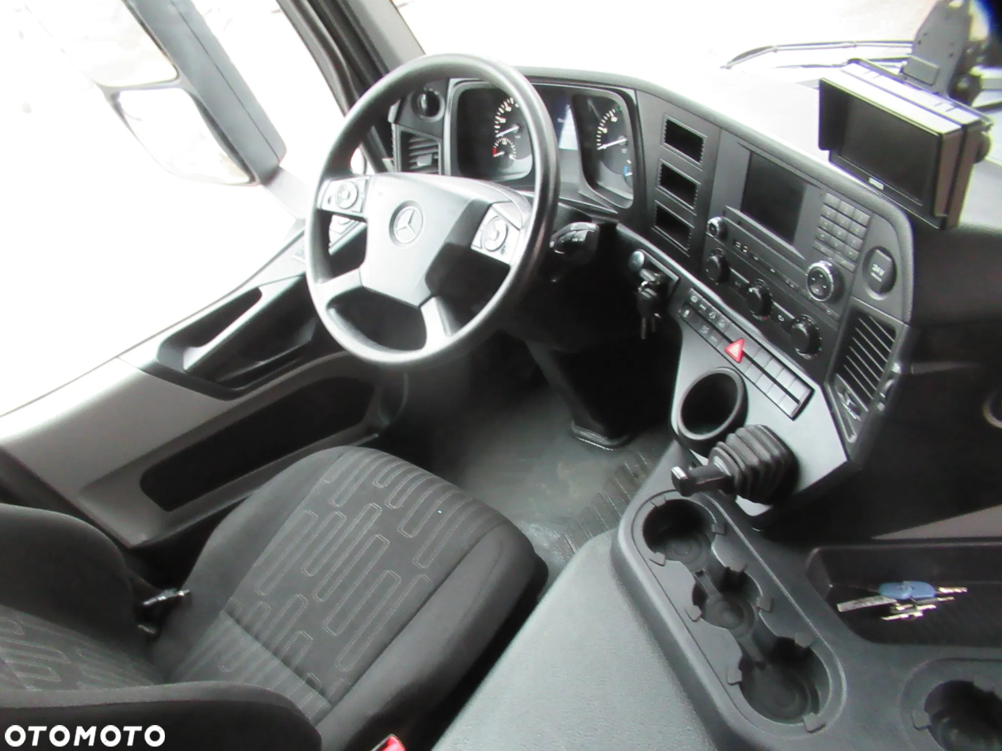 Mercedes-Benz Antos 1830 - 7